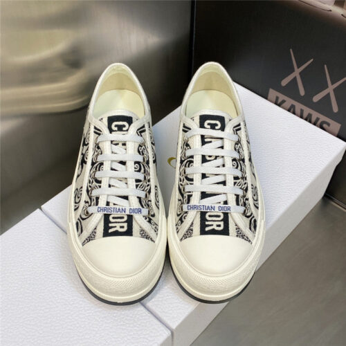 High Quality Luxury Dior Couple Style Thick Bottom Strap Low Top Casual Shoes – Style 44902 product detail