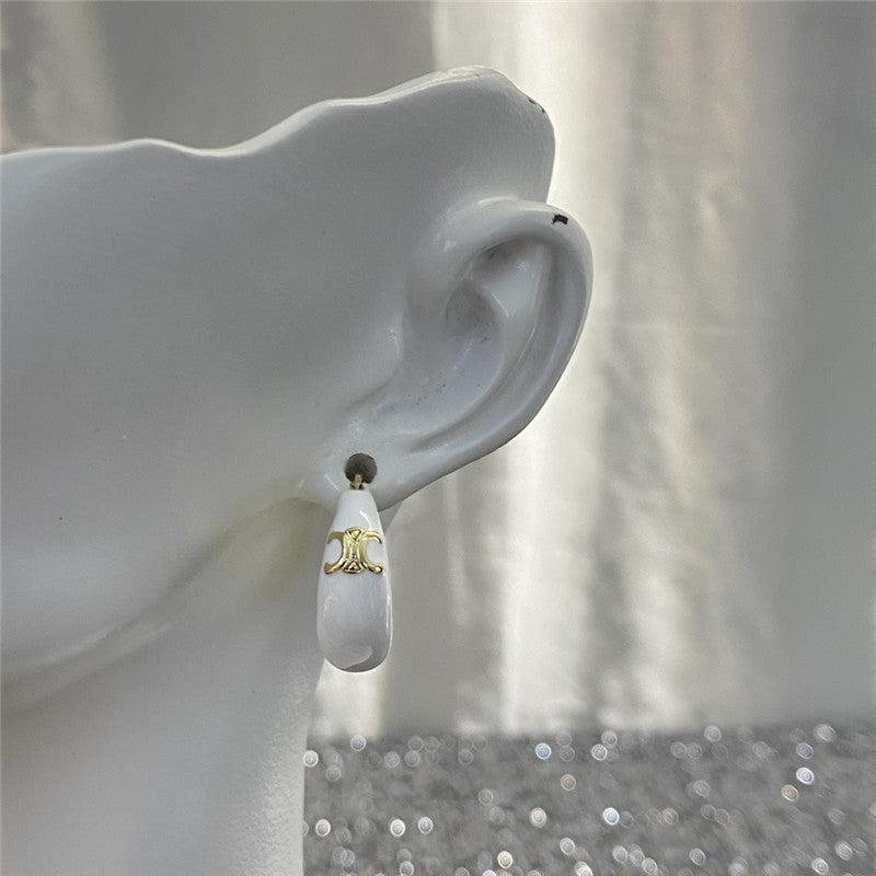 High Quality Luxury Celine American Retro Earrings product detail