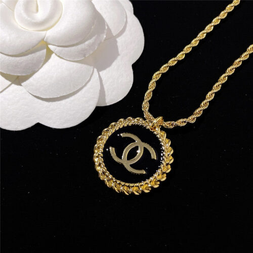 High Quality Luxury Chanel Vintage Necklace product detail