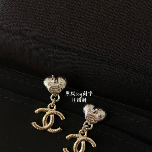 High Quality Luxury Chanel Drop Crystal Diamond Earrings product detail