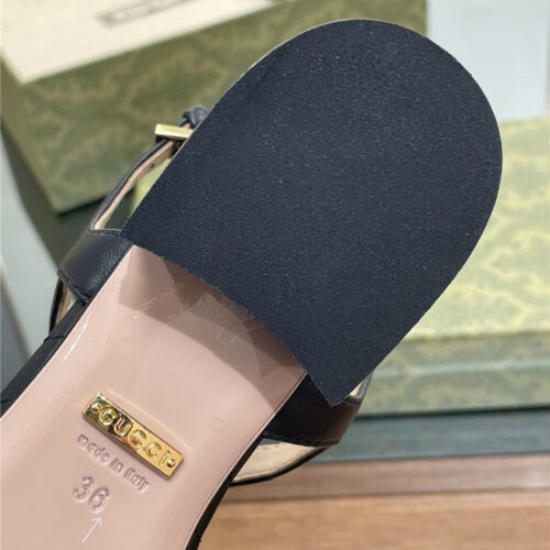 High Quality Luxury Gucci Classic GG Buckle Sandals – Style 67987 product detail