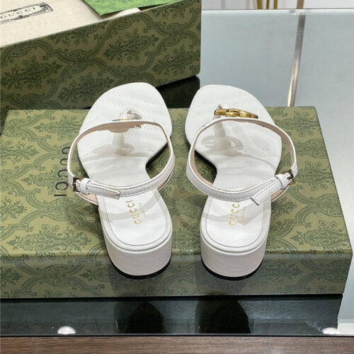 High Quality Luxury Gucci Classic GG Buckle Sandals product detail