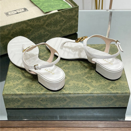 High Quality Luxury Gucci Classic GG Buckle Sandals product detail