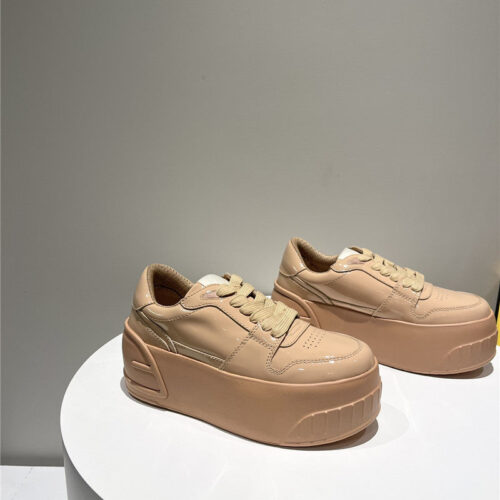 High Quality Luxury Fendi Platform Shoes In Best Quality Soft Patent Leather product detail
