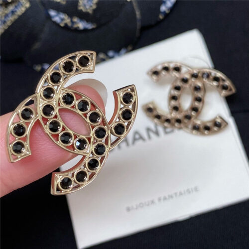 High Quality Luxury Chanel Full Diamond Chest Double C Earrings product detail