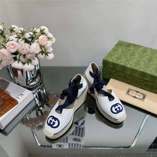 High Quality Luxury Gucci Wedge Fisherman Shoes – Style 08275 product detail