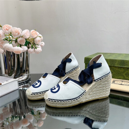 High Quality Luxury Gucci Wedge Fisherman Shoes – Style 08275 product detail