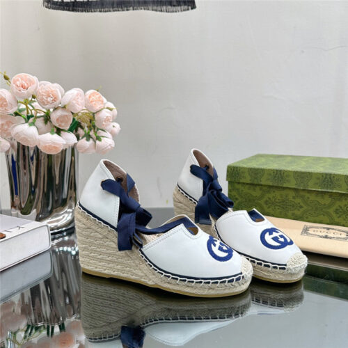 High Quality Luxury Gucci Wedge Fisherman Shoes – Style 08275