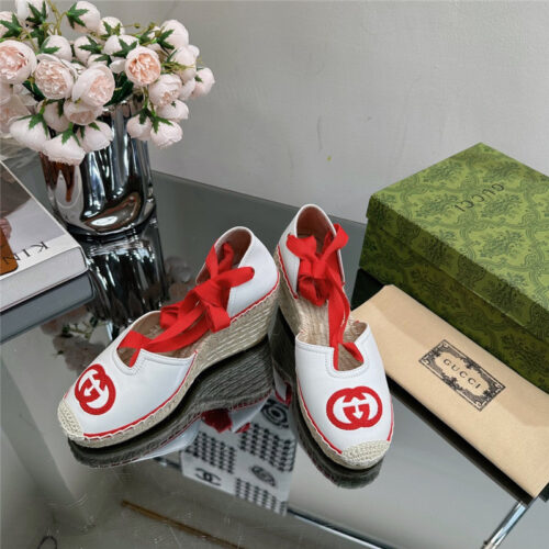 High Quality Luxury Gucci Wedge Fisherman Shoes – Style 75507 product detail