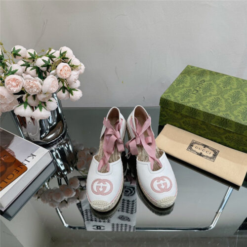 High Quality Luxury Gucci Wedge Fisherman Shoes – Style 42739 product detail