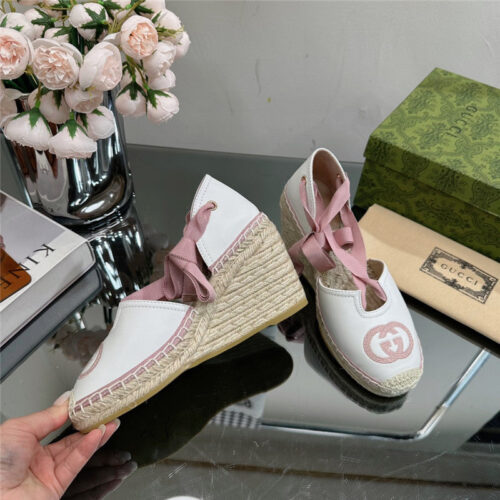 High Quality Luxury Gucci Wedge Fisherman Shoes – Style 42739 product detail