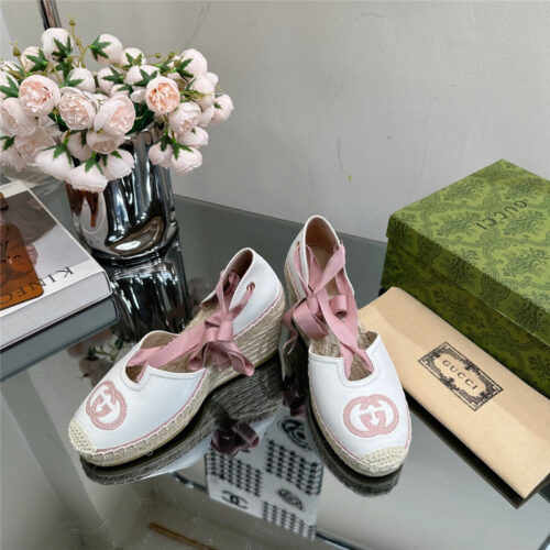 High Quality Luxury Gucci Wedge Fisherman Shoes – Style 42739 product detail