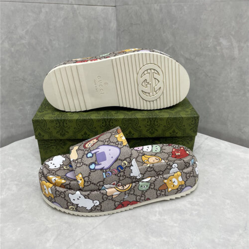 High Quality Luxury Gucci New Animal Graffiti Platform Slippers product detail