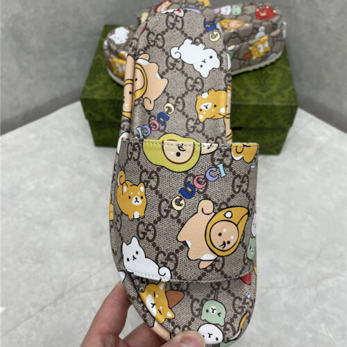 High Quality Luxury Gucci New Animal Graffiti Platform Slippers product detail