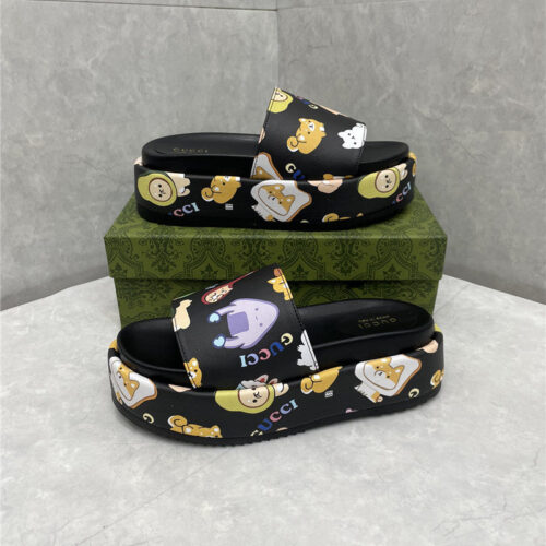 High Quality Luxury Gucci New Animal Graffiti Platform Slippers – Style 08051 product detail