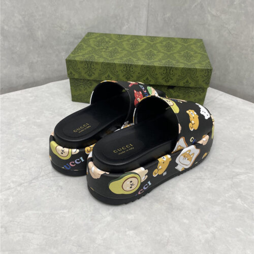 High Quality Luxury Gucci New Animal Graffiti Platform Slippers – Style 08051 product detail