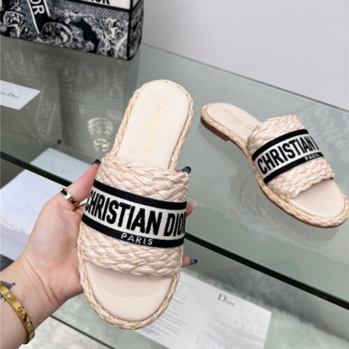 High Quality Luxury Dior Catwalk New Slippers product detail