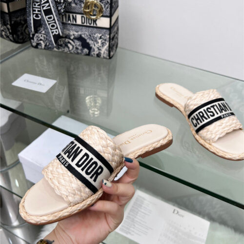 High Quality Luxury Dior Catwalk New Slippers product detail