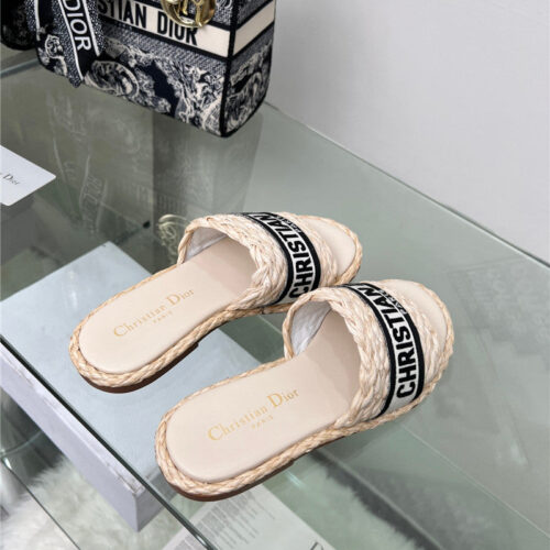 High Quality Luxury Dior Catwalk New Slippers product detail
