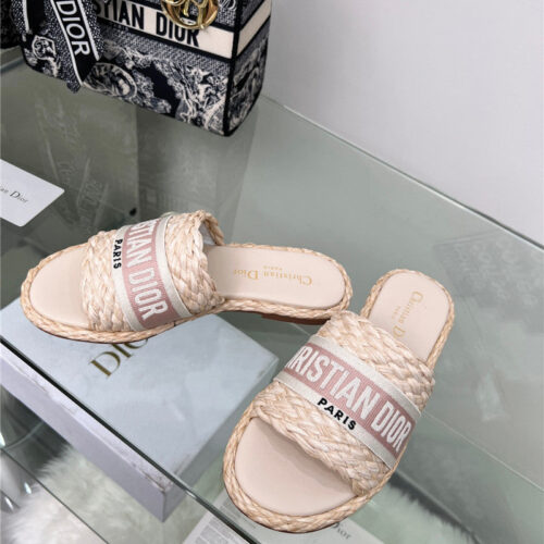 High Quality Luxury Dior Catwalk New Slippers – Style 15142 product detail