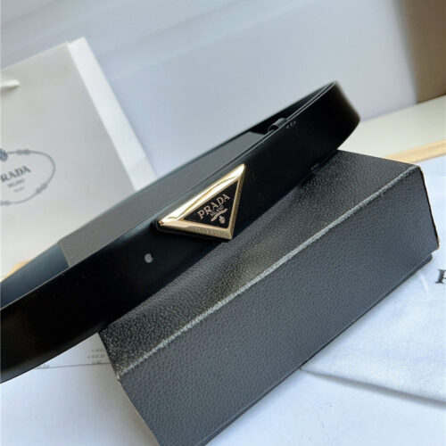 High Quality Luxury Prada Enamelled Metal Triangle Logo Belt – Style 44697 product detail