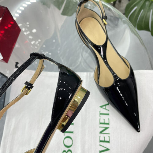High Quality Luxury Bottega Veneta New Pointed Shoes – Style 56870 product detail