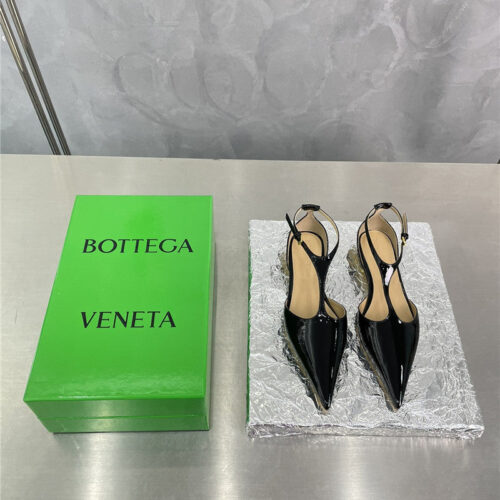 High Quality Luxury Bottega Veneta New Pointed Shoes – Style 56870 product detail