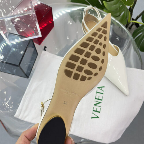 High Quality Luxury Bottega Veneta New Pointed Shoes product detail