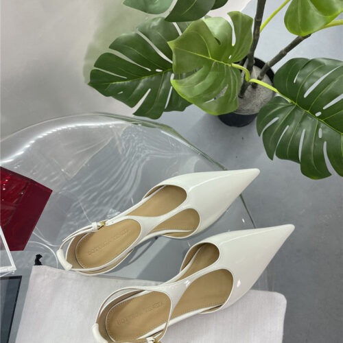 High Quality Luxury Bottega Veneta New Pointed Shoes product detail