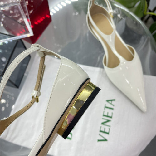 High Quality Luxury Bottega Veneta New Pointed Shoes product detail
