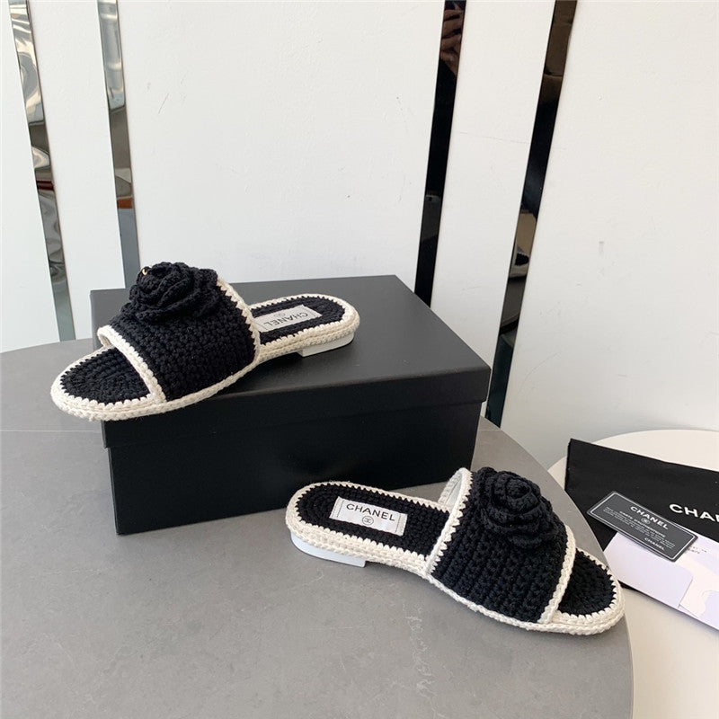 High Quality Luxury Chanel Crochet Honey Slippers product detail