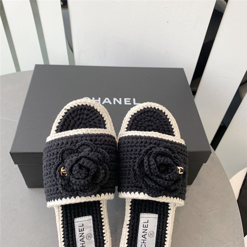 High Quality Luxury Chanel Crochet Honey Slippers product detail