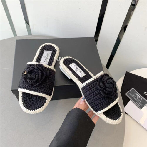 High Quality Luxury Chanel Crochet Honey Slippers product detail