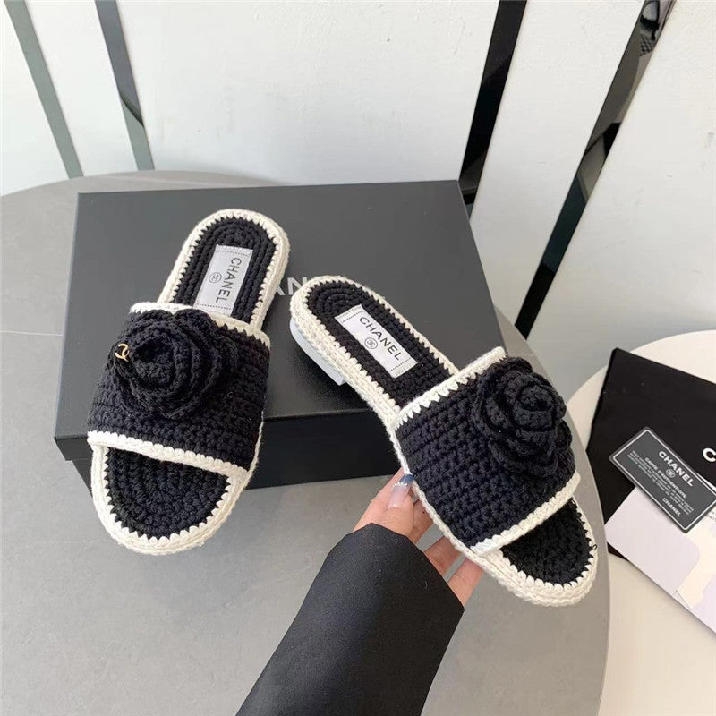 High Quality Luxury Chanel Crochet Honey Slippers product detail