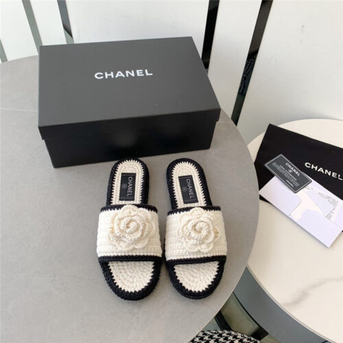 High Quality Luxury Chanel Crochet Honey Slippers – Style 37894 product detail