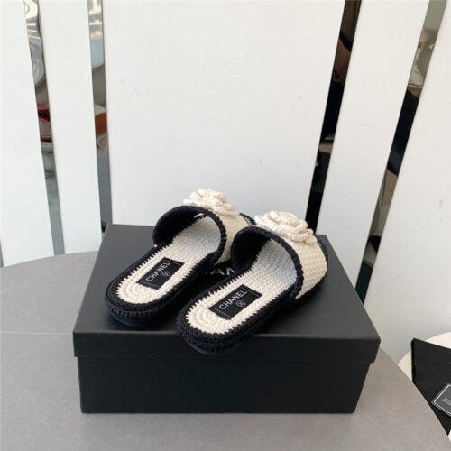 High Quality Luxury Chanel Crochet Honey Slippers – Style 37894 product detail
