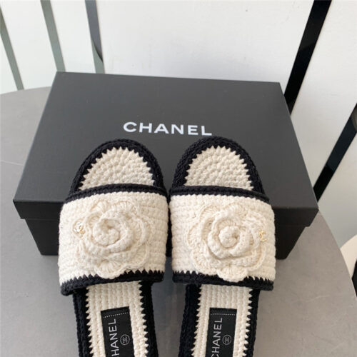 High Quality Luxury Chanel Crochet Honey Slippers – Style 37894 product detail