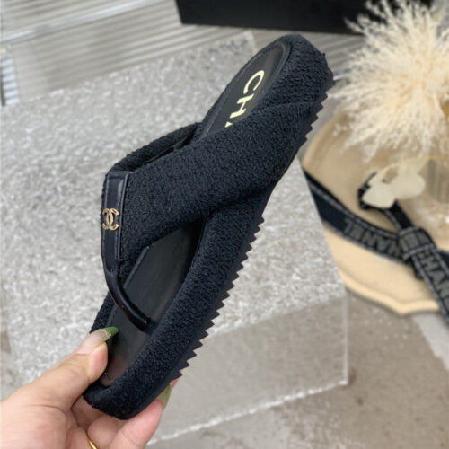 High Quality Luxury Chanel Flip Logo Flops – Style 58950 product detail