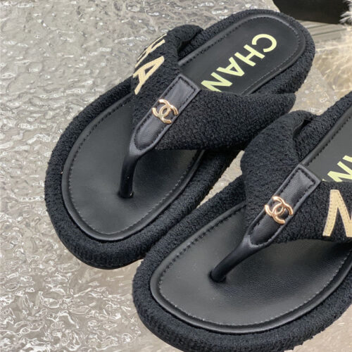 High Quality Luxury Chanel Flip Logo Flops – Style 58950 product detail