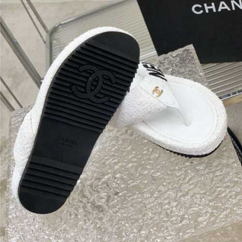 High Quality Luxury Chanel Flip Logo Flops – Style 55558 product detail