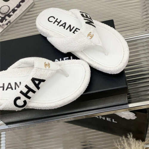 High Quality Luxury Chanel Flip Logo Flops – Style 55558 product detail