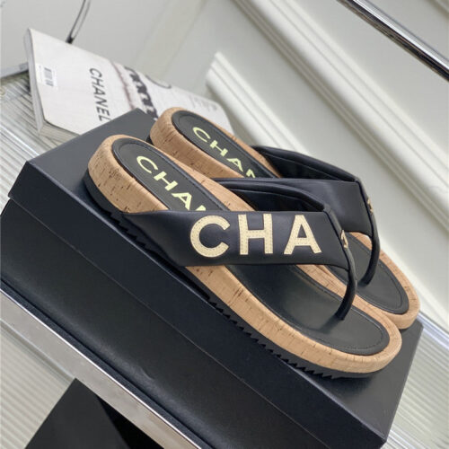 High Quality Luxury Chanel Flip Logo Flops – Style 01894