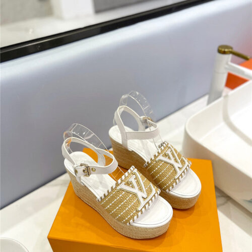 High Quality Luxury Louis Vuitton Platform Sandals – Style 78435