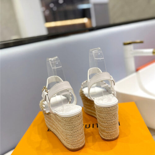 High Quality Luxury Louis Vuitton Platform Sandals – Style 78435 product detail