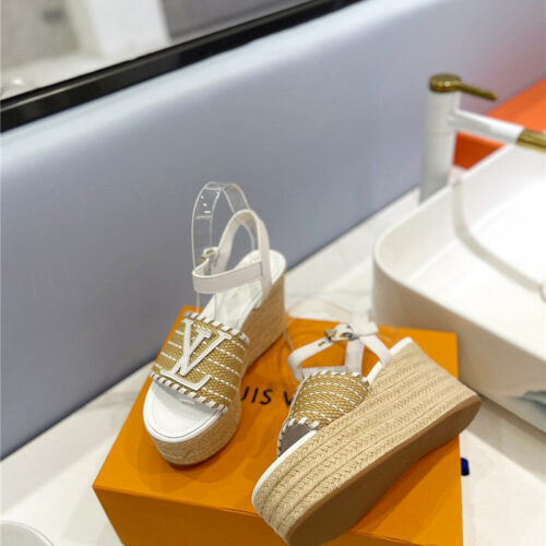 High Quality Luxury Louis Vuitton Platform Sandals – Style 78435 product detail