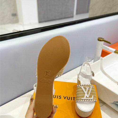 High Quality Luxury Louis Vuitton Platform Sandals – Style 78435 product detail