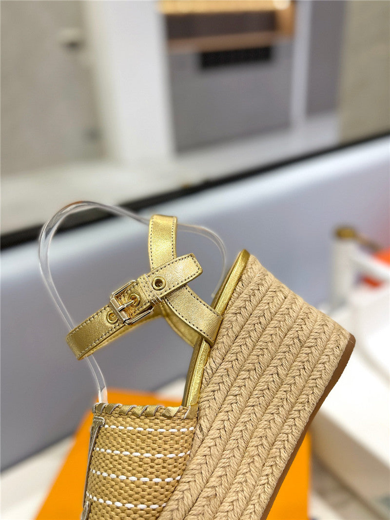High Quality Luxury Louis Vuitton Platform Sandals – Style 31555 product detail