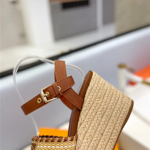 High Quality Luxury Louis Vuitton Platform Sandals product detail