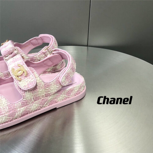 High Quality Luxury Chanel Wool Velcro Beach Sandals product detail