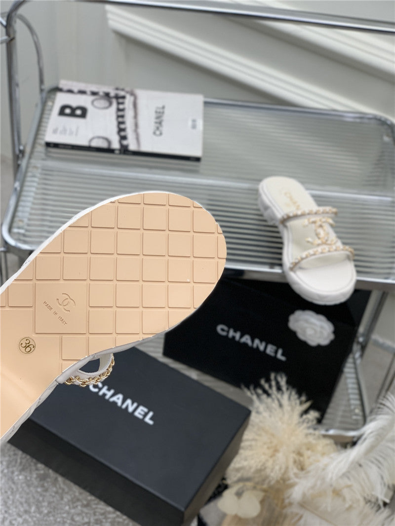 High Quality Luxury Chanel New Silk Sheepskin Slippers product detail